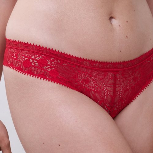 Chantelle Day to Night poppy red string