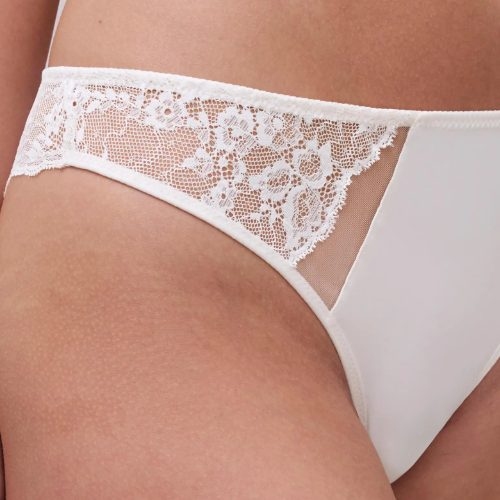 Chantelle Crush wit string