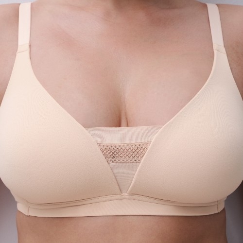 Chantelle Easy Bliss beige wireless bh