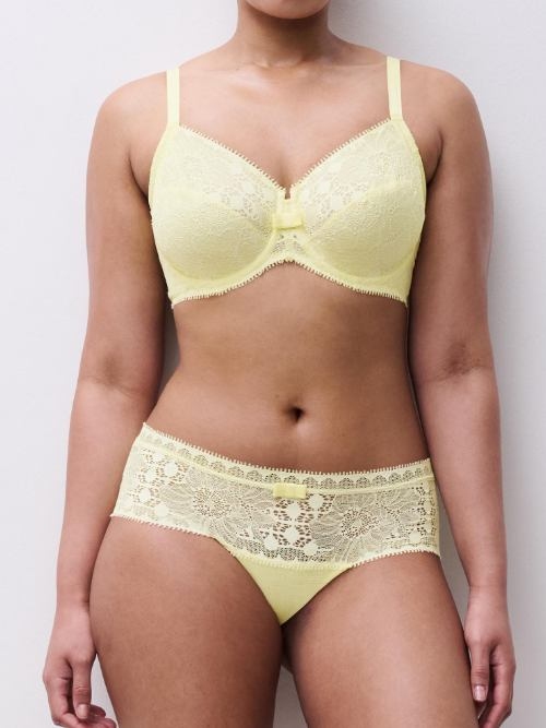 Chantelle Day to Night geel short