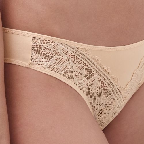 Chantelle Floral Touch beige slip