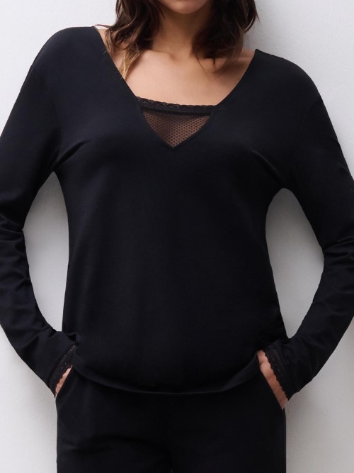 Chantelle Nachtmode Romance zwart slaapshirt