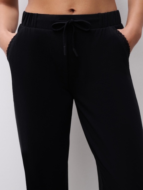 Chantelle Nachtmode Romance zwart pyjamabroek