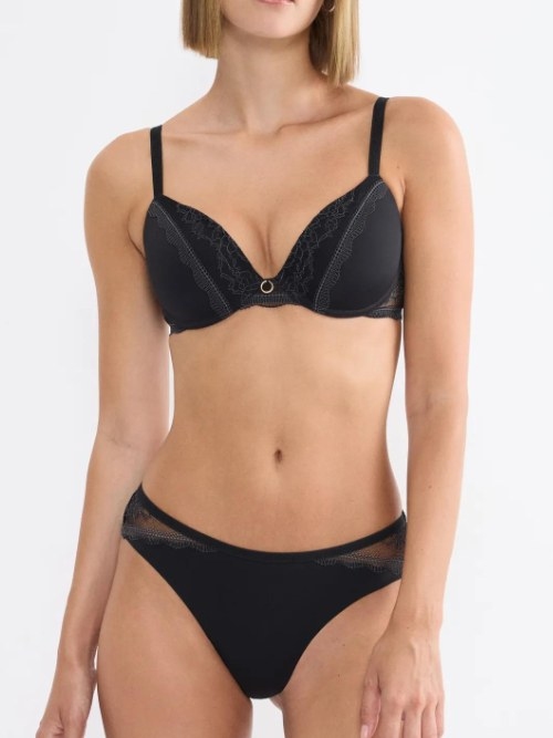 Triumph Comfort Allure zwart voorgevormde bh