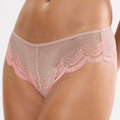 Triumph Comfort Glam zand short