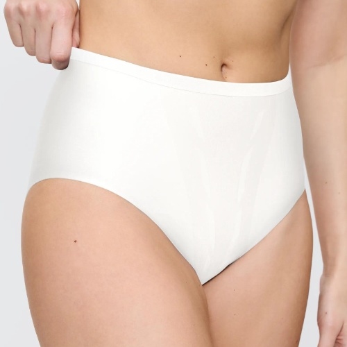 Triumph Shape Smart gebroken wit high brief