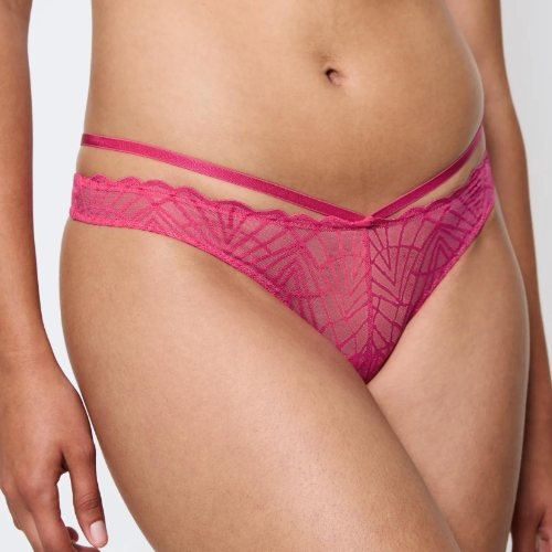 Triumph That Night In Vegas roze string