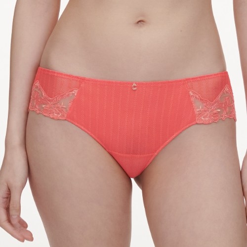 Chantelle Cabaret Sauvage coral short