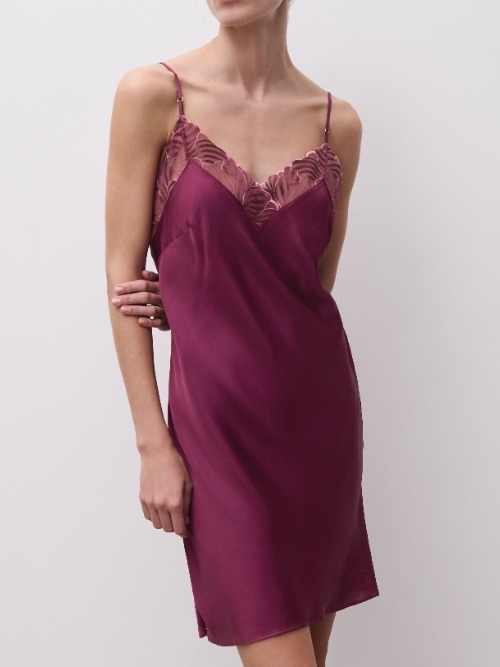 Chantelle Nachtmode Legend paars slipdress