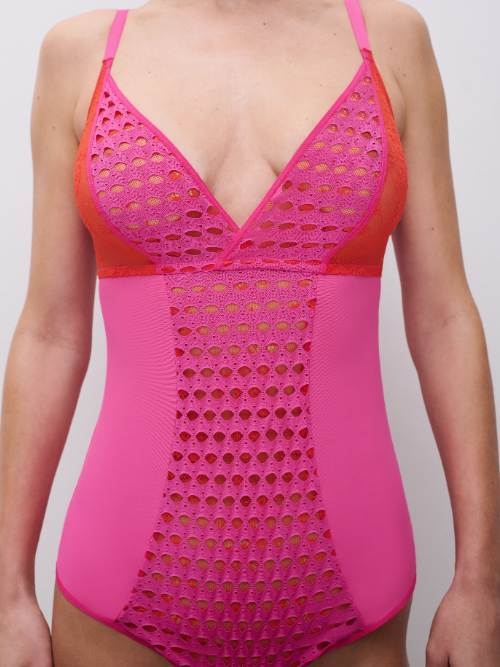 Chantelle Poison fuchsia body