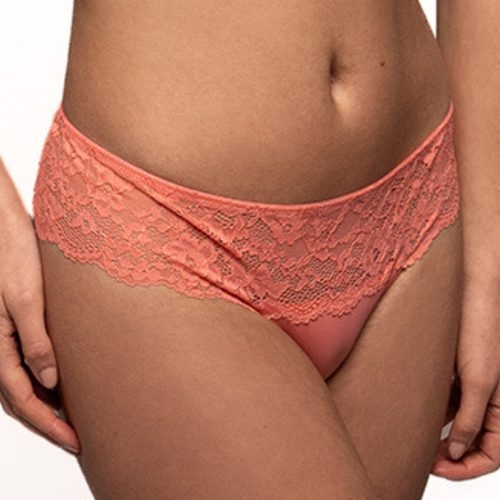 After Eden Daisy coral string