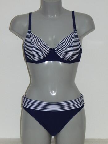 NICKEY NOBEL KARLY Navy/White soft-cup bikini